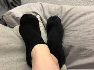 Verkaufe getragene Socken - Frankfurt (Main)