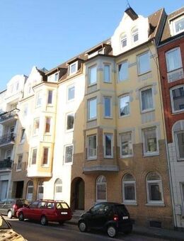 2- Zimmer Dachgeschoss - Altbauwohnung auf der Westlichen Höhe - Flensburg