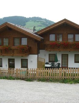 Schlüsselfertiges Doppelhaus (beide Haushälften) inkl. ruhig gelegenem Grundstück - Jettingen-Scheppach