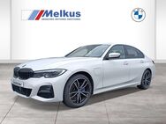 BMW 330, e xDrive Limousine M Sport HK HiFi, Jahr 2020 - Dresden