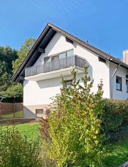 ***Landleben mit städtischer Nähe genießen....Großzügiges Zweifamilienhaus mit viel Platz*** - Neufahrn (Freising)