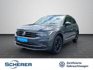 VW Tiguan, 2.0 TDI Life, Jahr 2023 - Neunkirchen (Saarland)