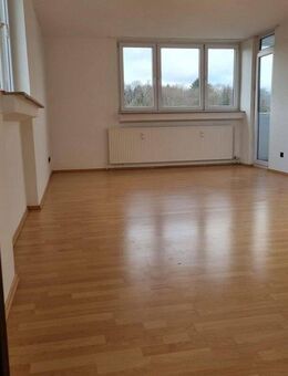 Provisionsfrei: top vermietete 3-Zi. ETW mit EBK, 2 Loggien + TG-Platz in Poppelsdorf - Bonn