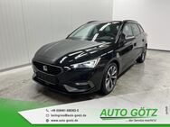 Seat Leon, SP FR e-TEC Vorb VZE Digi elektr Heckkl BlindSpot vo hi LichtAssist SpurAssist Connect Sunset 4xEFH Ladeboden Armlehne Metallic, Jahr 2022 - Beilngries