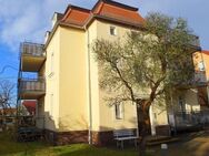 DD-Wilschdorf: Freundliche 2-Zimmer-Wohnung mit großem Balkon, Parkettboden & Badewanne - Dresden