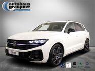 VW Touareg, 3.0 l R-Line V6 TDI 286 Automat, Jahr 2022 - Brandis