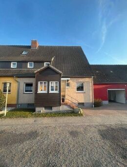 Gepflegtes Reihenendhaus mit Garage in Barth-Nähe der Ostsee sucht neue Eigentümer - Barth