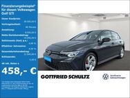 VW Golf, GTI VIII, Jahr 2022 - Neuss