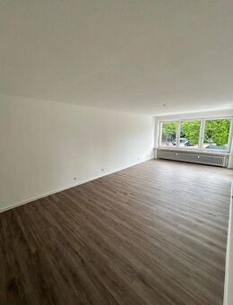 Helle 3,5 Zi.-Whg. mit Dachterrasse in zentraler Lage - Bremervörde