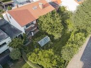 Modernisierungsbedürftiges großes Einfamilienhaus in Deggendorf in bevorzugter Wohnlage - Deggendorf