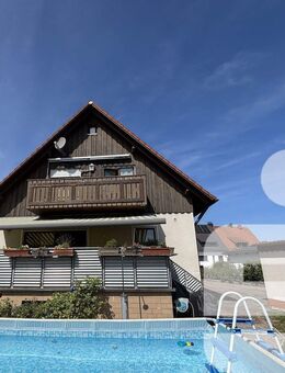 Vermietete Doppelhaushälfte in ruhiger Wohnsiedlung in Postbauer-Heng - Postbauer-Heng (Markt)