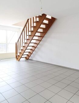 Zwei Ebenen, viele Möglichkeiten - Maisonette mit Entwicklungschance in Mönchengladbach-Holt - Mönchengladbach