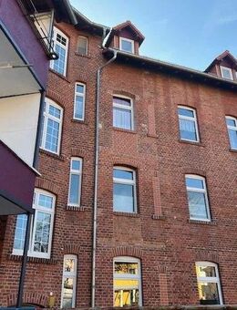 Einfache 3-Zimmer-DG-Wohnung ... solide vermietet .... Brühlervorstadt !! - Erfurt