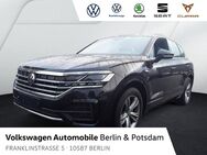 VW Touareg, 3.0 V6 TDI R-Line (EURO 6d), Jahr 2022 - Berlin