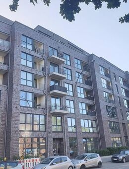 Penthouse mit großer Süd-Terrasse über den Dächern von Hamburg-Barmbek - Hamburg