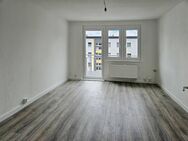 Frisch renovierte 3-Zimmer-Wohnung mit nagelneuem Balkon - Boizenburg (Elbe)