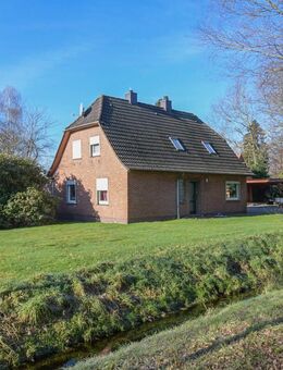 6248 - PREIS PASST! Idyllisch gelegenes Wohnhaus mit Nebengebäude und ca. 1,3 ha Grünland. - Wardenburg