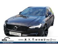 Volvo V90, Kombi Plus Dark B4 Diesel Plus Dark, Jahr 2022 - Oberursel (Taunus)