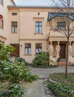 Einzigartige Loftwohnung in denkmalgeschützter Villa Koch - Potsdam