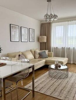 2-Zimmer: Guter Schnitt, hell und freundlich, mit Balkon - München