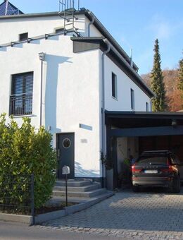 AIGNER - Moderne Doppelhaushälfte in ruhiger Lage von Starnberg-Söcking - Starnberg