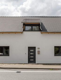 Einziehen & Wohlfühlen: Kernsaniertes Einfamilienhaus auf traumhaften Grundstück - Bochum