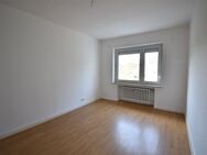 Mit Balkon! Ideal geschnittene 2-Zimmer-Wohnung in Eller - Düsseldorf