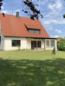 Einfamilienhaus mit Charakter in Friedberg - Gartenparadies und viel Raum für neue Ideen - Friedberg