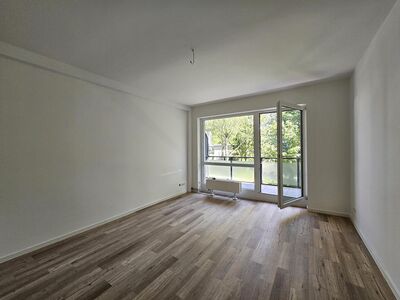 Energetisch sanierte Wohnung mit Balkon in Lichterfelde-West!