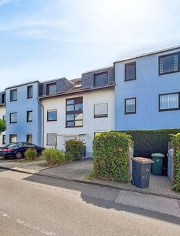 Wunderschöne und sehr gepflegte Zwei-Zimmer-Wohnung mit großem Südbalkon in Niederkassel-Ranzel - Niederkassel