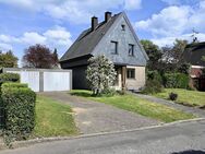 Bochum Langendreer: Idyllisches Einfamilienhaus 2 Garagen großes Grundstück prov.frei zu verkaufen! - Bochum
