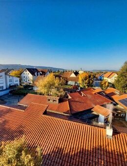 Ganz oben mit großem Balkon und schöner Sicht... - Hilzingen