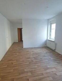 Eine schöne 2-Raum-Wohnung im Zentrum von Schmölln - Schmölln