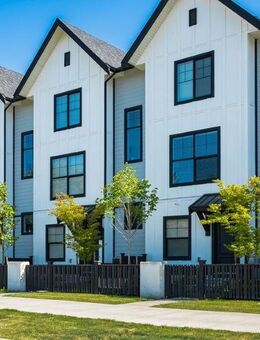 Zweifamilienhaus mit Doppelgarage in 01561 Thiendorf - - Thiendorf