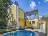 Ihr neues Familienglück: Großzügiges Einfamilienhaus mit Pool und Stil in Dorfen - Dorfen