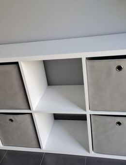 Kommode weiß mit grauen Boxen - Wie Neu! - Oering