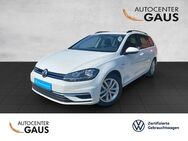 VW Golf Variant, 1.5 TSI Golf VII Comfortline, Jahr 2020 - Bielefeld