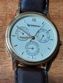 Nespresso Uhr in Holzschatulle in 09111
