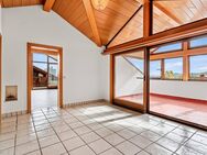 Bezugsfrei! 4-Zimmer-DG-Wohnung mit zwei Balkonen und Seesicht - Konstanz