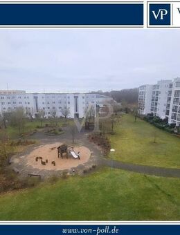 Zwei Wohnungen - gepflegt - mit Aufzug und Balkon - Schwerin