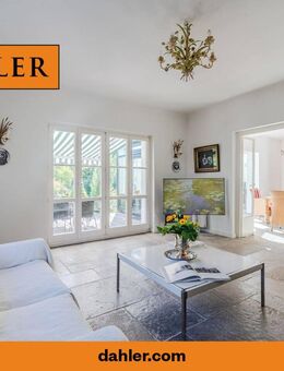 Stylish living in an old building with guest house & large garden - Stahnsdorf