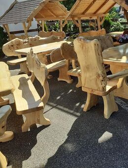 Gartenpavillons und Terrassen Garnituren der besonderen Art. - München