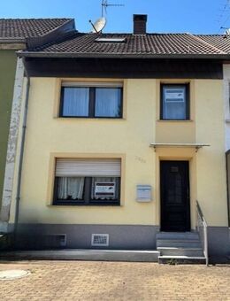 +++Zentral gelegenes Reihenmittelhaus mit schönem Garten in VK Lauterbach+++ - Völklingen