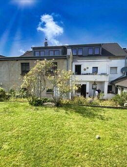 Investitionschance in Zülpich: 5-Familienhaus mit Doppelgarage und ausbaufähigem Dachgeschoss - Zülpich