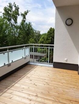 Moderne 3-Raum-Wohnung in Top-Lage mit großem Balkon - Chemnitz