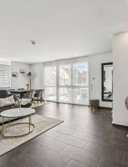 Provisionsfrei - Lichtdurchflutete Wohnung mit großzügigem Wohnbereich & Terrasse - Denkendorf (Baden-Württemberg)