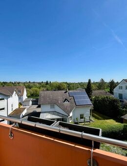 Top modernisiert - Freigestellte 2-Zimmer-Wohnung mit Balkon in WI-Delkenheim - Wiesbaden