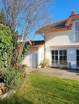 Ruhige DHH mit sonnigem Garten, Garage und großem Keller - Rodgau