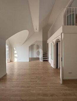 LOFT MITTEN IN SCHWABING FÜR INDIVIDUALISTEN - München