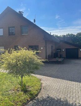 Großzügiges Einfamilienhaus mit weitläufigen Grundstück in Saterland - Saterland